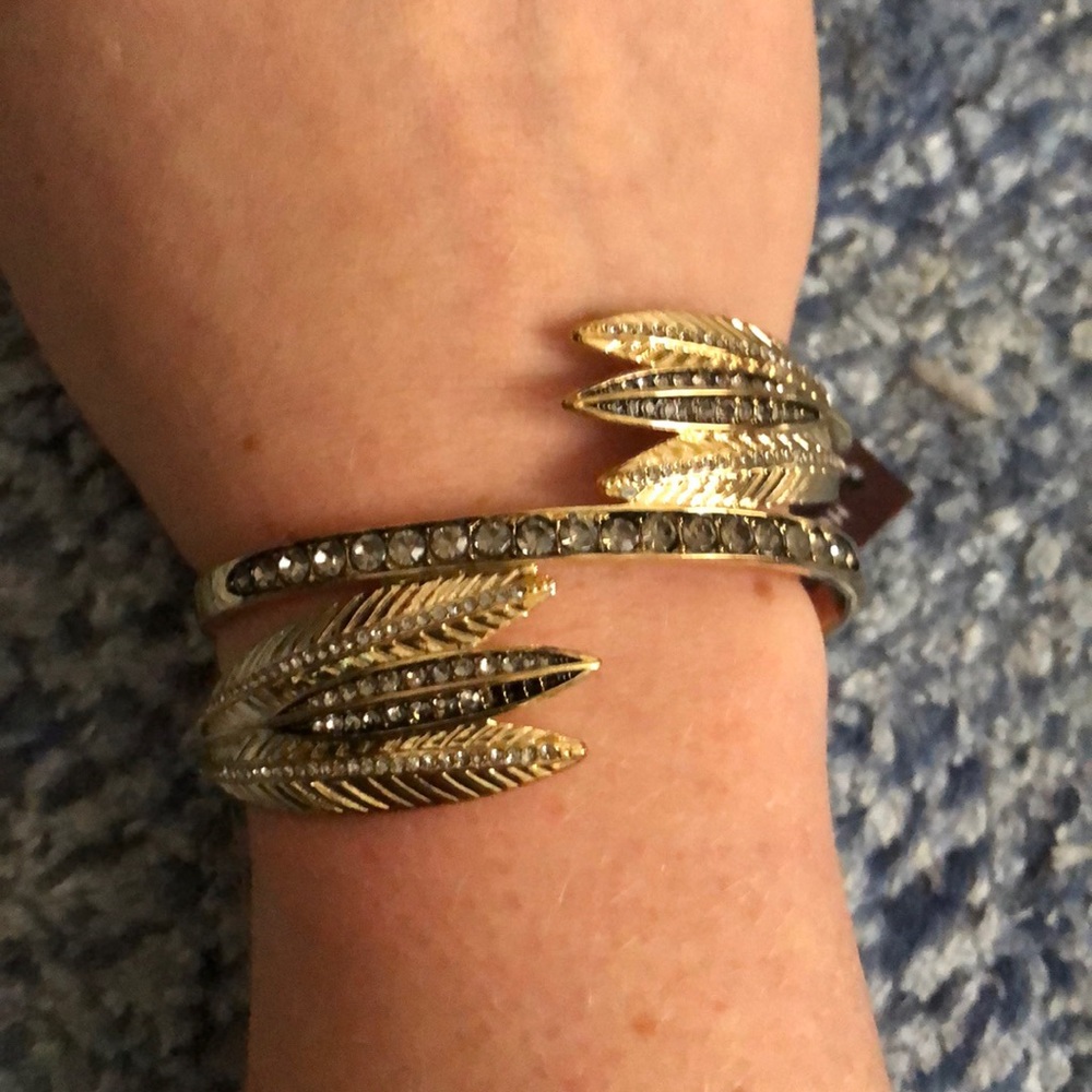 HENRI BENDEL WRAFF CUFF